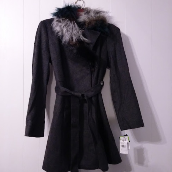 Sam Edelman Women's Button-off Faux Fur Collar Wool Coat - Picture 5 of 7